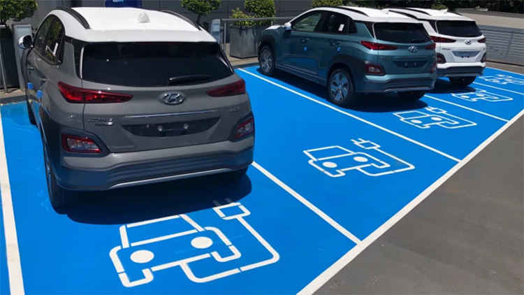 hybrid car / خودروی هیبریدی
