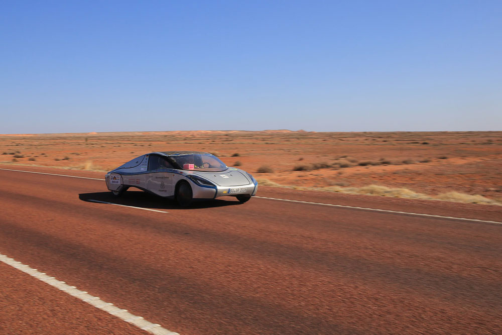 مسابقات جهانی خودروهای خورشیدی / Bridgestone World Solar Challenge
