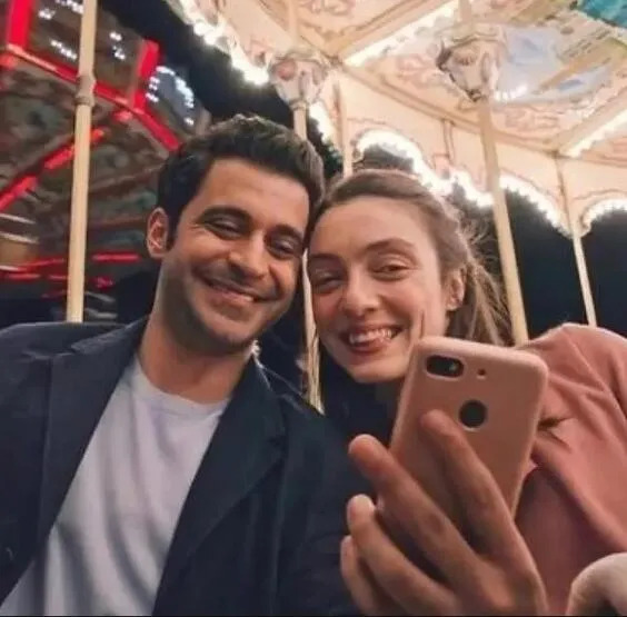 اوغور اوزونل همبازی مروه دیزدار