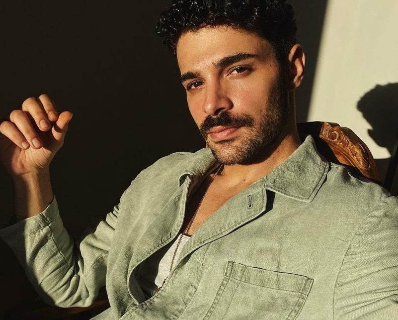 خالد اوزگور ساری در حال مذاکره با کدام پروژه است؟