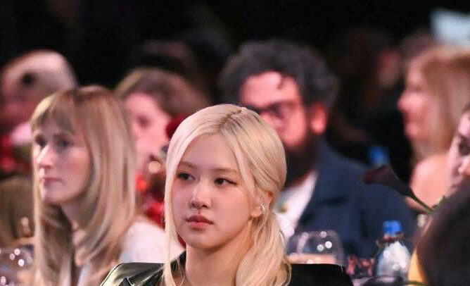 رزی از BLACKPINK تاریخساز شد؛ نخستین سولو آرتیست کیپاپ در مراسم گرمی ...