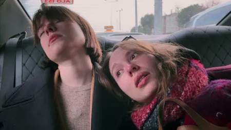 مریل استریپ و لورا پویتراس تهیهکننده اجرایی مستند «My Undesirable Friends: Part II – Exile» شدند